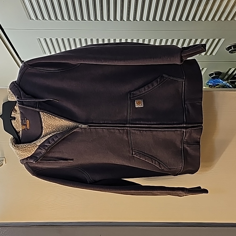 Carhartt sherpa lines hoodie! Size large in a lilac color.